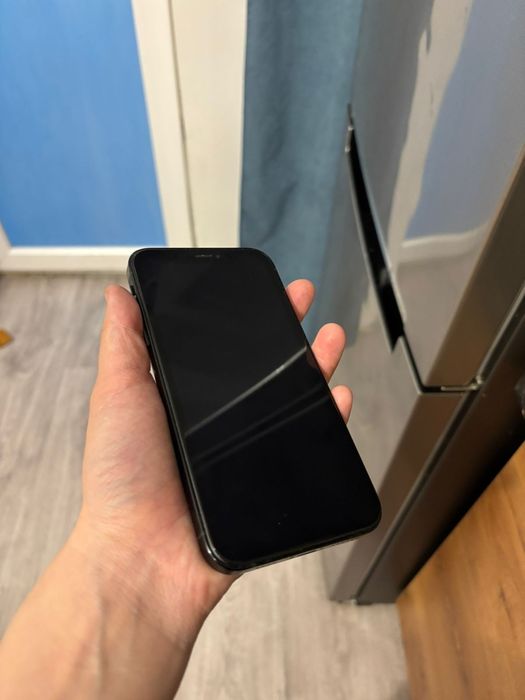 Айфон XR сатылады