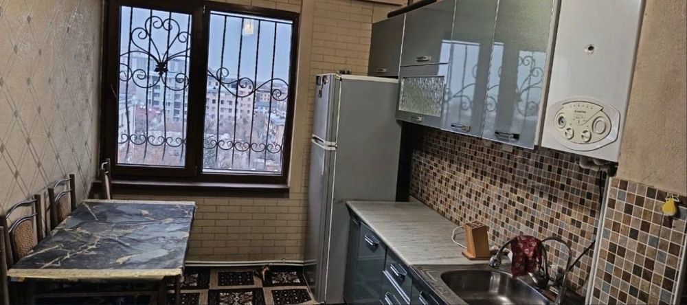 СРОЧНО Гагаринда жойлашган 3 хонали квартира ижарага берилади!!!