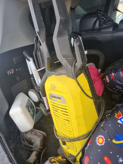 Продам мойку высокого давления karcher