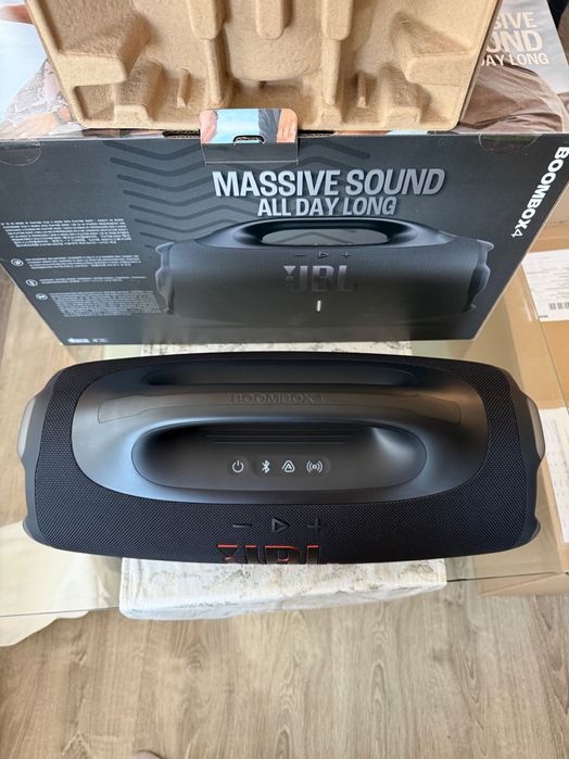 Jbl bombox 4 чисто нова