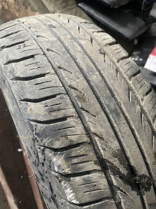 Продам комплект летних шин