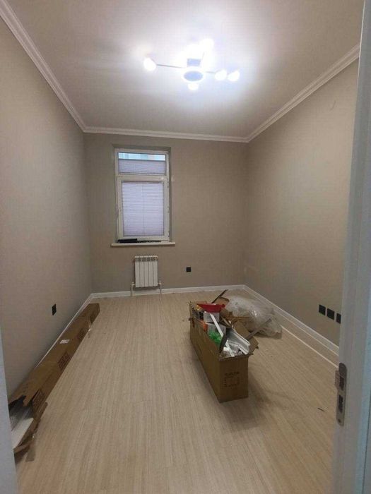 Продается Квартира на Карасу-5 р-н Мирзо Улугбек 3/5/9.