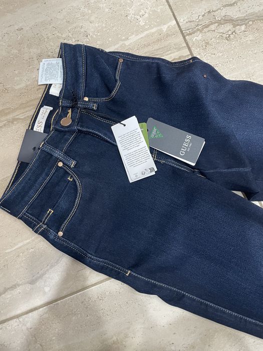 Оригинални дънки guess