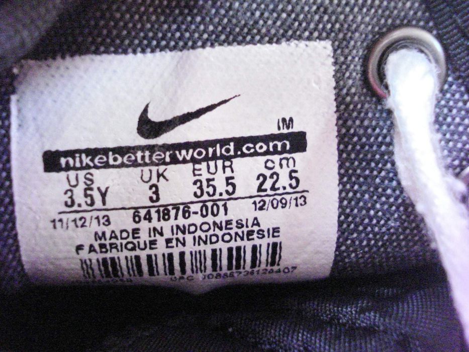 NIKE ориг.кецове от Англия