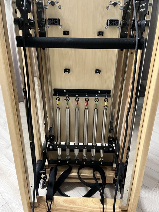 Aparat Pilates Reformer