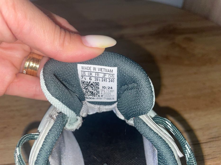 Incaltaminte ADIDAS Terex nr 39,5