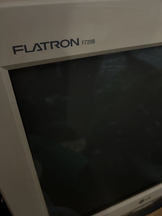 Монитор рабочий.