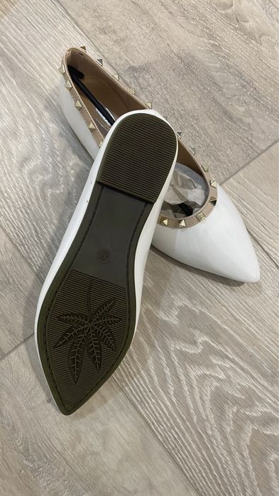 Ново! Дамски елеганти обувки