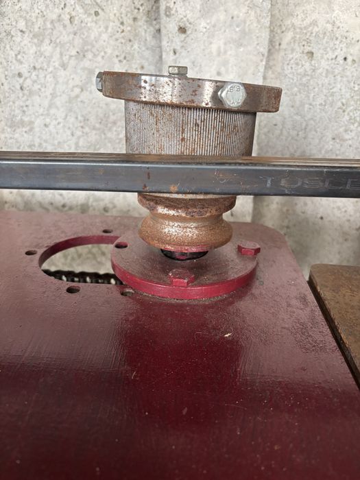 Presa indoit teava rotunda si rectangulara