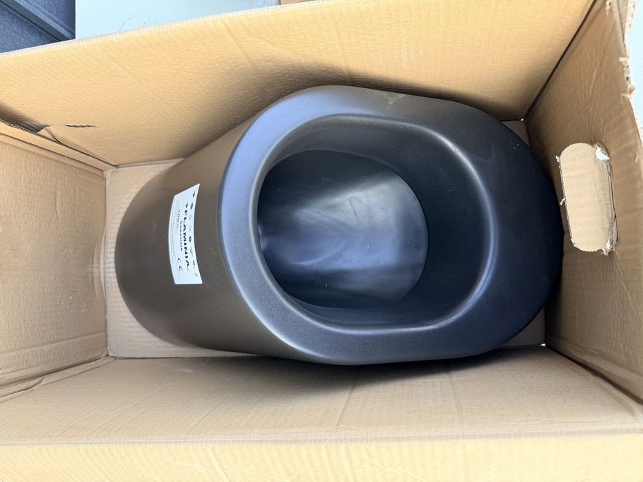 Pisoar Flaminia /clapeta Geberit sistem complet cu chit de instalare
