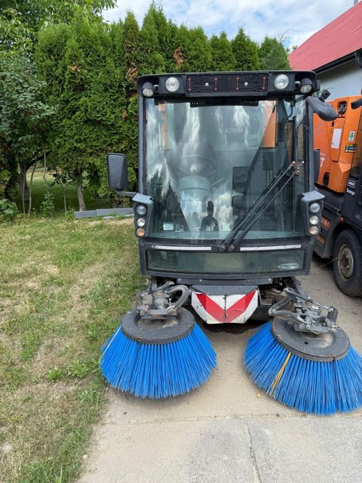 Utilaje de deszapezire si maturat stradal