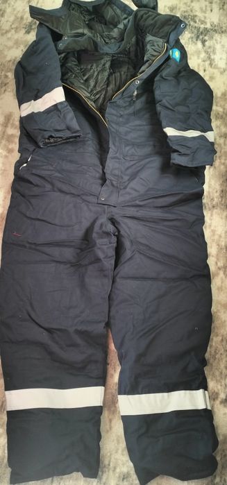 Продам комбинезон мужской зимнийзимний