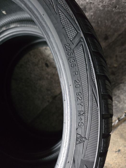 Vredstein 235/35 R20 92Y MS iarnă