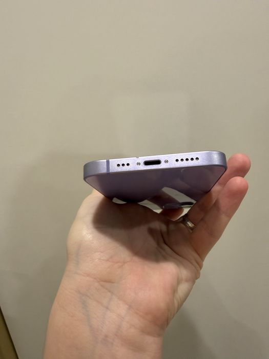 Продам IPhone 12 128гб