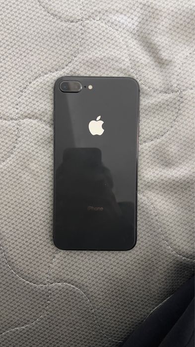 Iphone 16 и 8+.