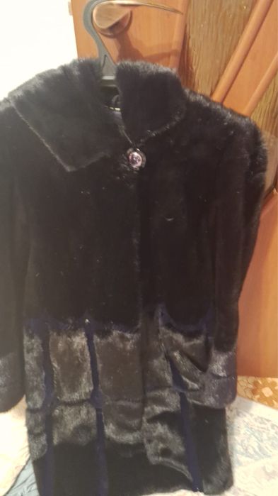 Продам норковую шубу