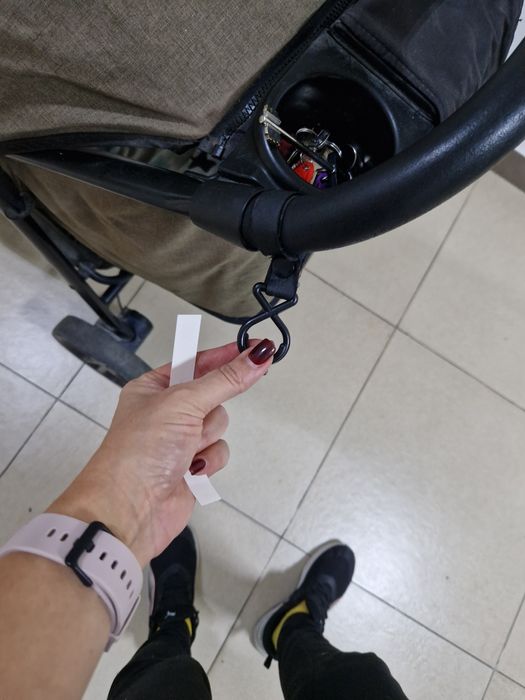 Продам б/у коляску Joie