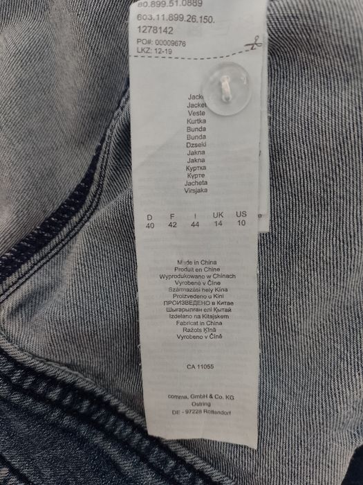 Jachetă de blugi cu glugă detașabilă Comma