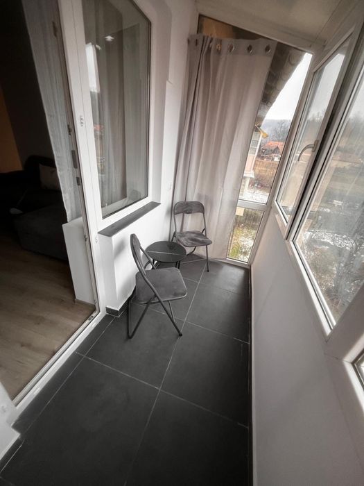 De inchiriat apartament 2 camere-zona Cornesti