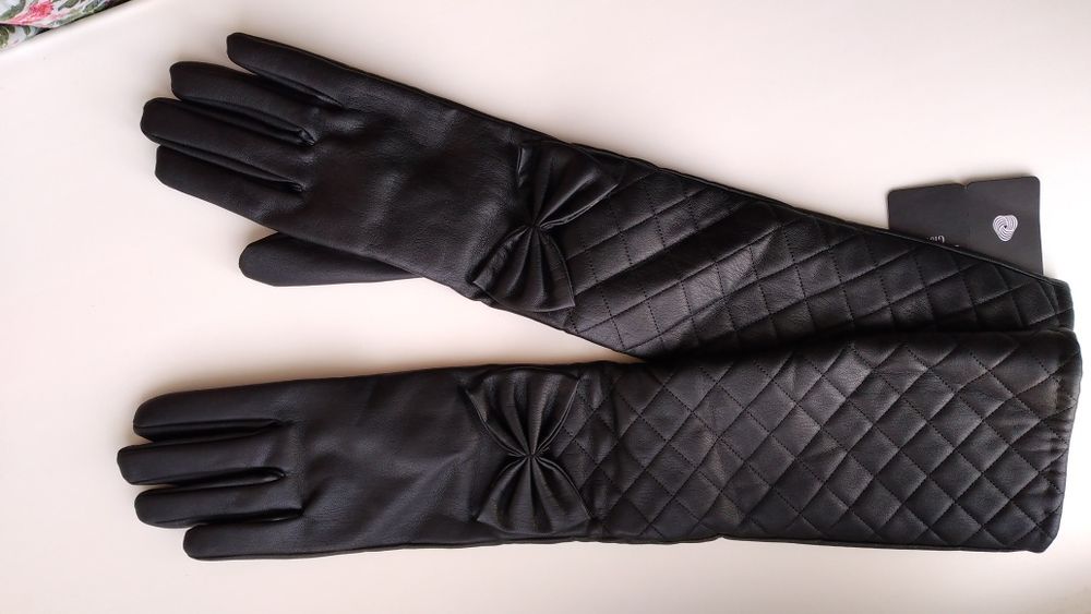 Перчатки кожанные