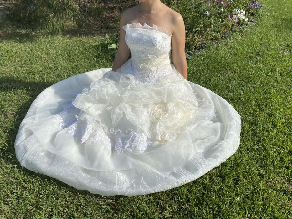 Свадебное платье