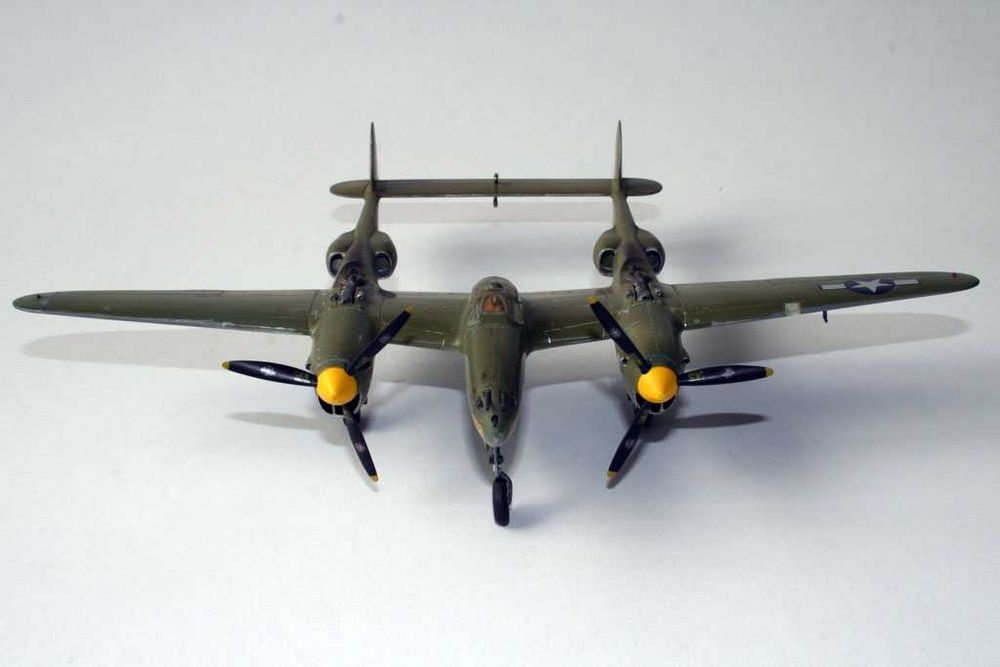 сборная модель самолета P-38 Lightning 1/72 пр. Англия!