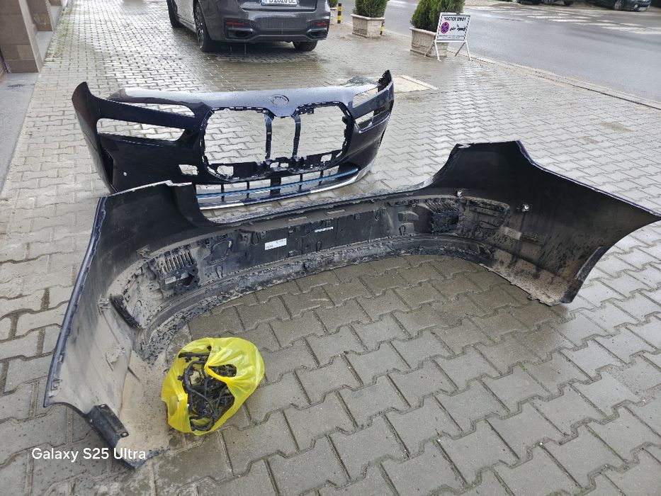 Предна и задна броня bmw i7
