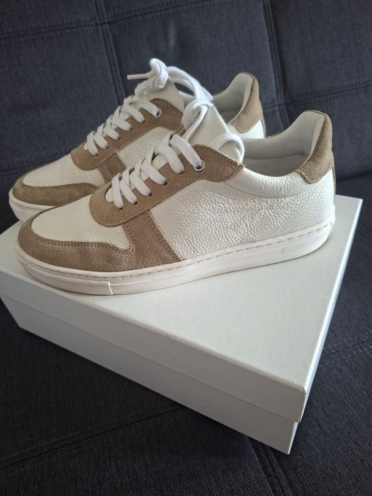 Adidasi BOSS , marimea 38