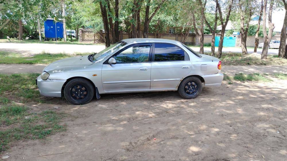 Продаю машину на ходу