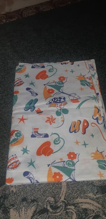 Продам различные советские ткани отрезки, размеры разные.