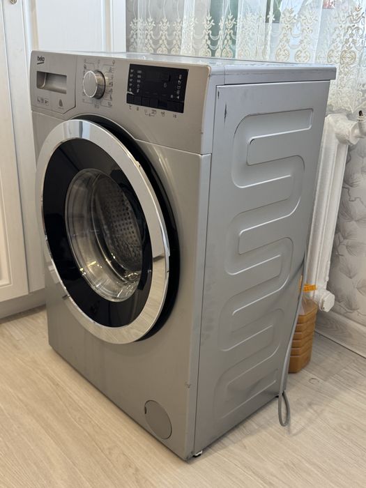 Продаю стиральную машину б/у