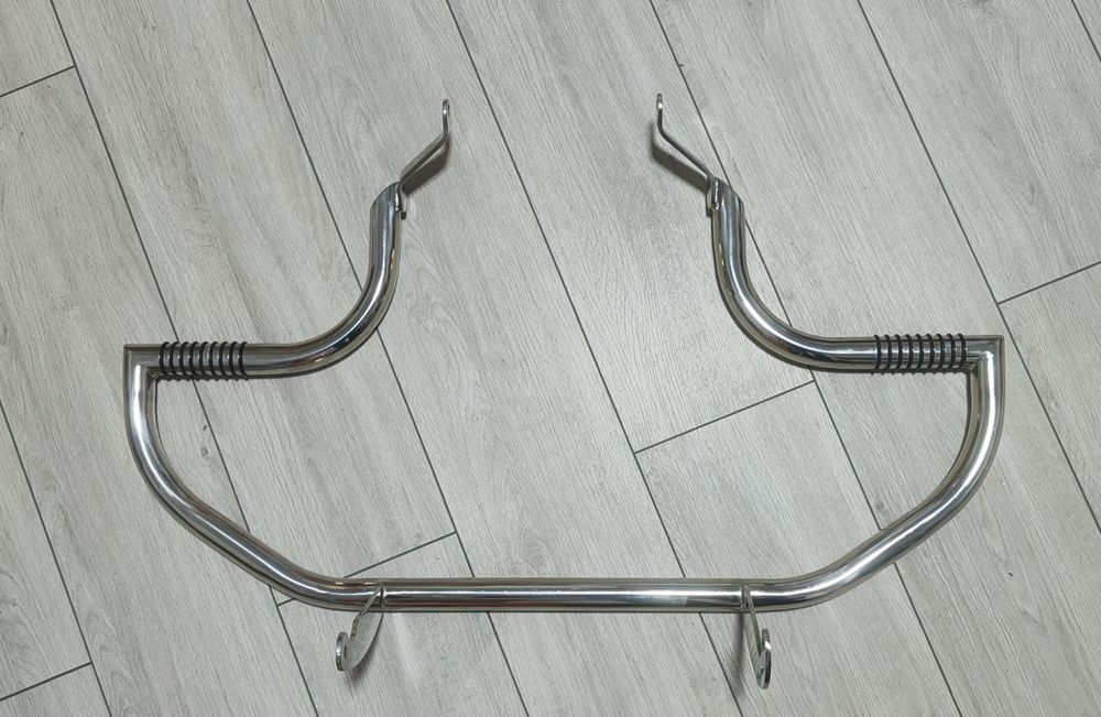 Crash Bar  Yamaha XVS 1300 Midnight / V-Star Highway Bars Engine Guard