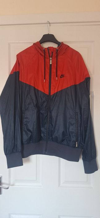 Nike оригинално яке М/Л размер8