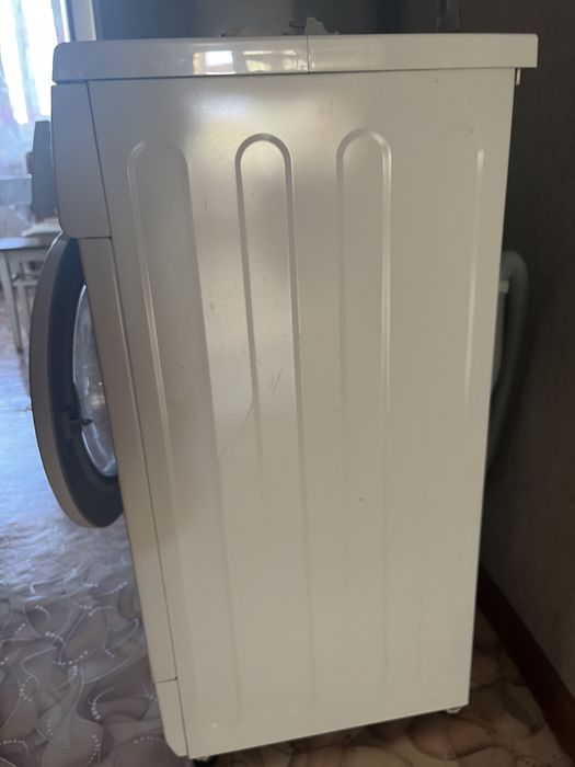 Продам стиралку LG