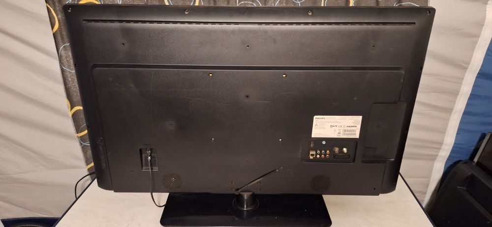 Телевизор Philips 42 инча