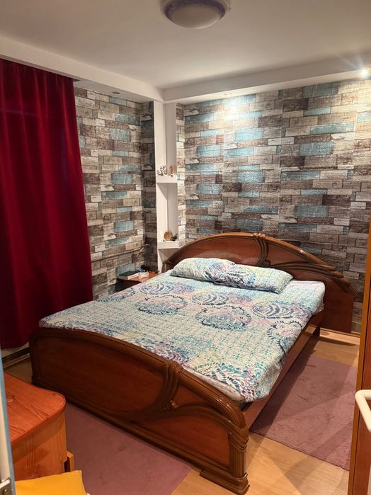 Vand Apartament 3 camere