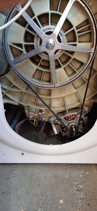 Пералня със сушилня  ARISTON , мод. WDD 9640 BX EU (за части)