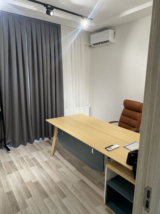 Сдаётся под офис в Zarafshan City по ул. Бобура, Яккасарайский район