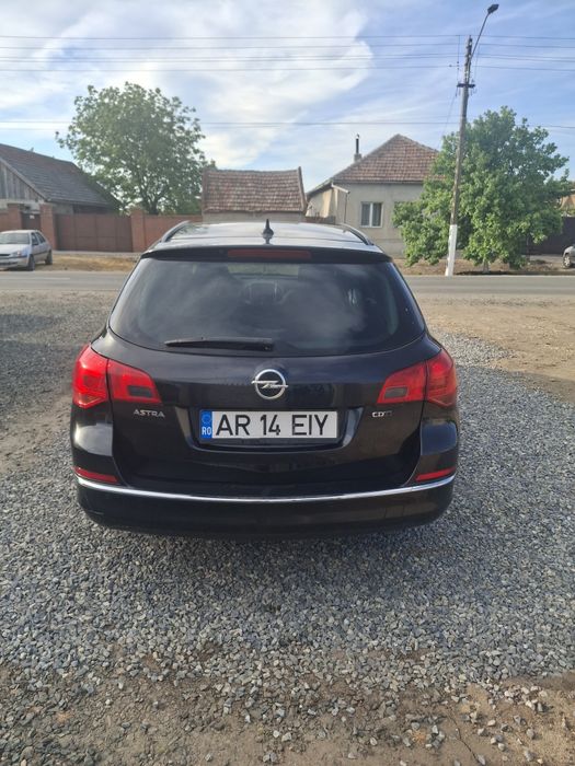 OPEL Astra 2012 — imagine 4