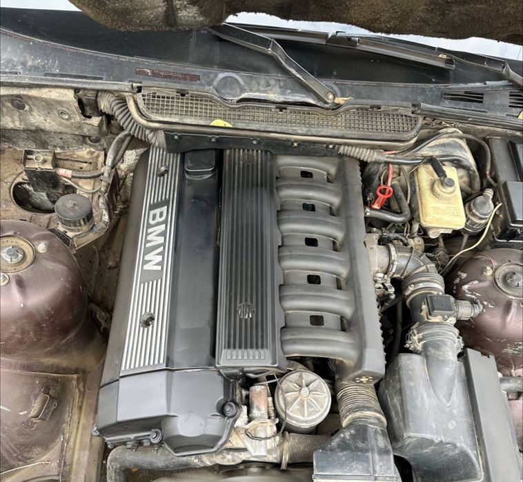 Бмв 325 , в хорошем состоянии