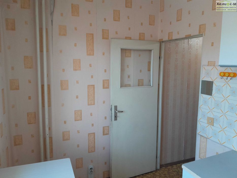 Продава се Двустаен апартамент в Монтана, Младост 2 - 61 кв.м за 920 €/кв.м - Снимка #10