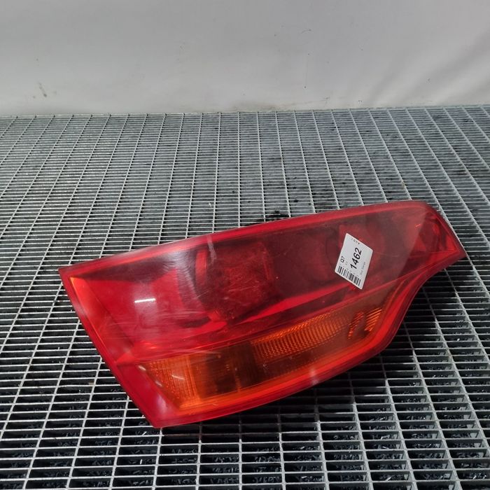Stop Stanga AUDI Q7 - SUV 4 Usi (1462) Bec clasic