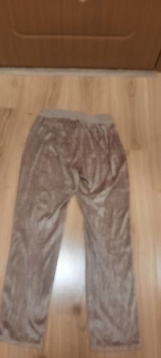 Pantaloni dama catifea