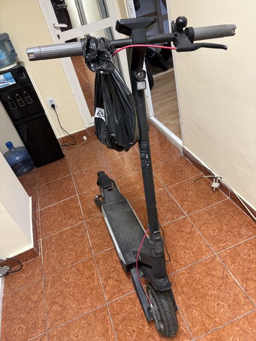 Trotineta Navee s40•Amanet Lazar Crangasi•58263