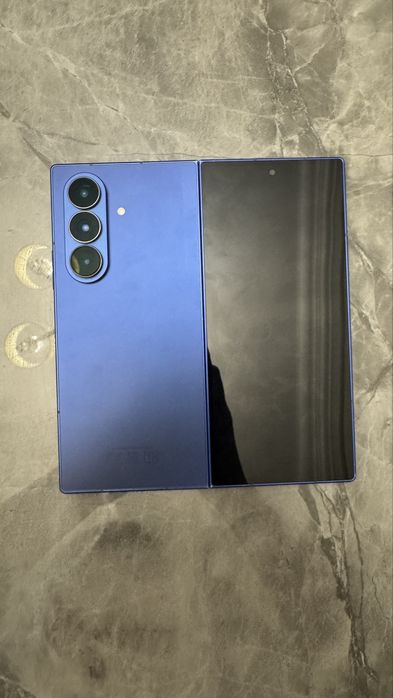 Galaxy Z Fold7 в идеальном состояние с коробкой