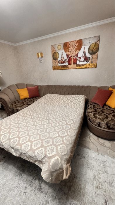 Продам большой диван