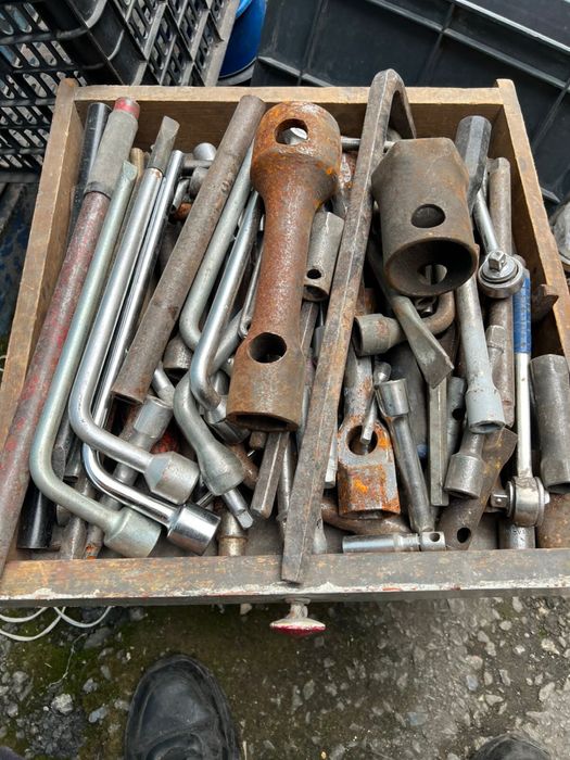 Продам инструменты