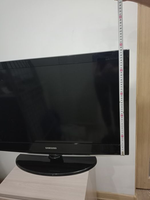 Продам телевизор 45000 тенге