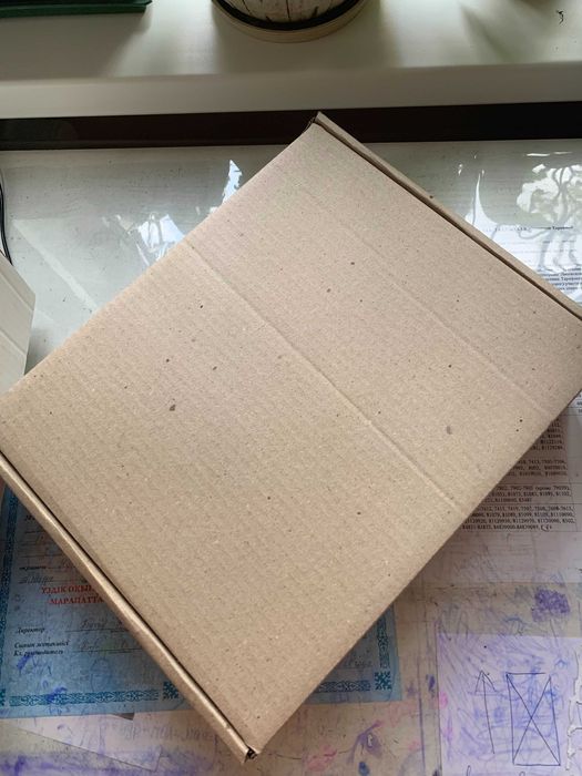 Подарочные коробки