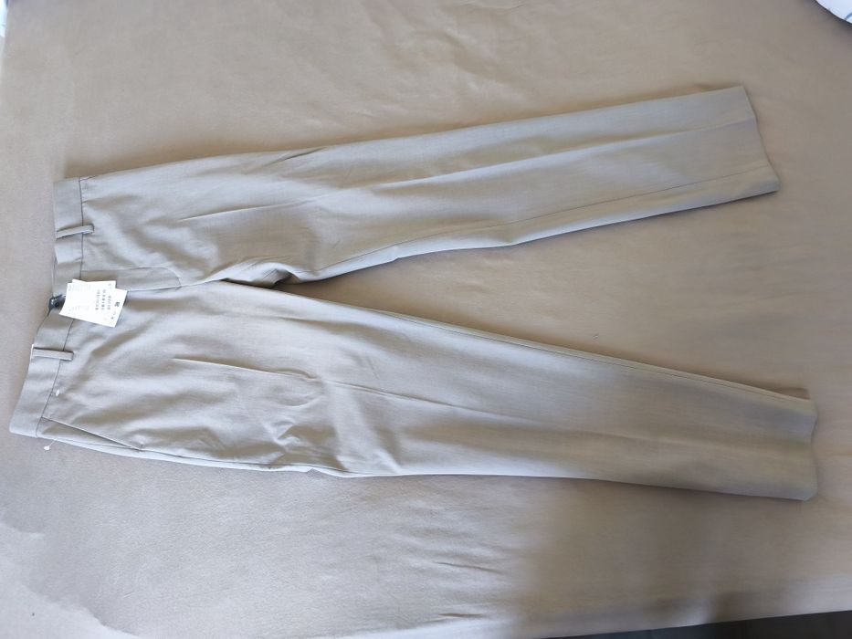 Pantaloni eleganti bej Slim Fit H&M noi cu eticheta